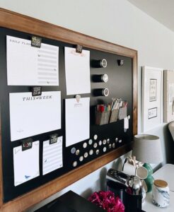 Ejemplo de un organizador de tareas para pared